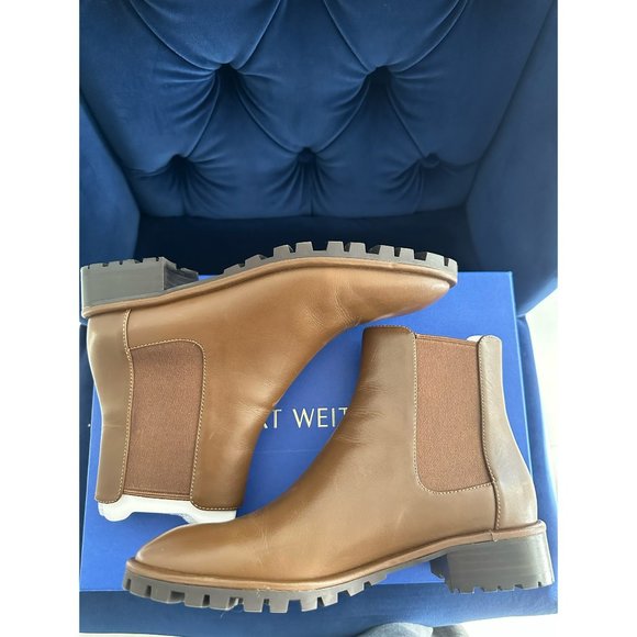 NWB Stuart Weitzman Laine Chelsea Bootie Brown | Size 7B - Picture 4 of 10